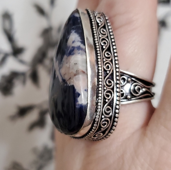 New Sodalite 925 Silver Ring. - Picture 7 of 8